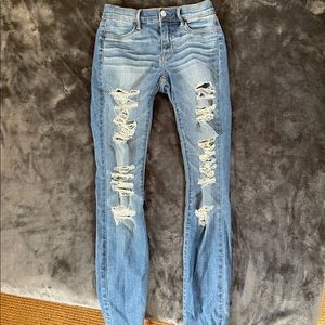 Pacsun Ripped Light Wash Jegging